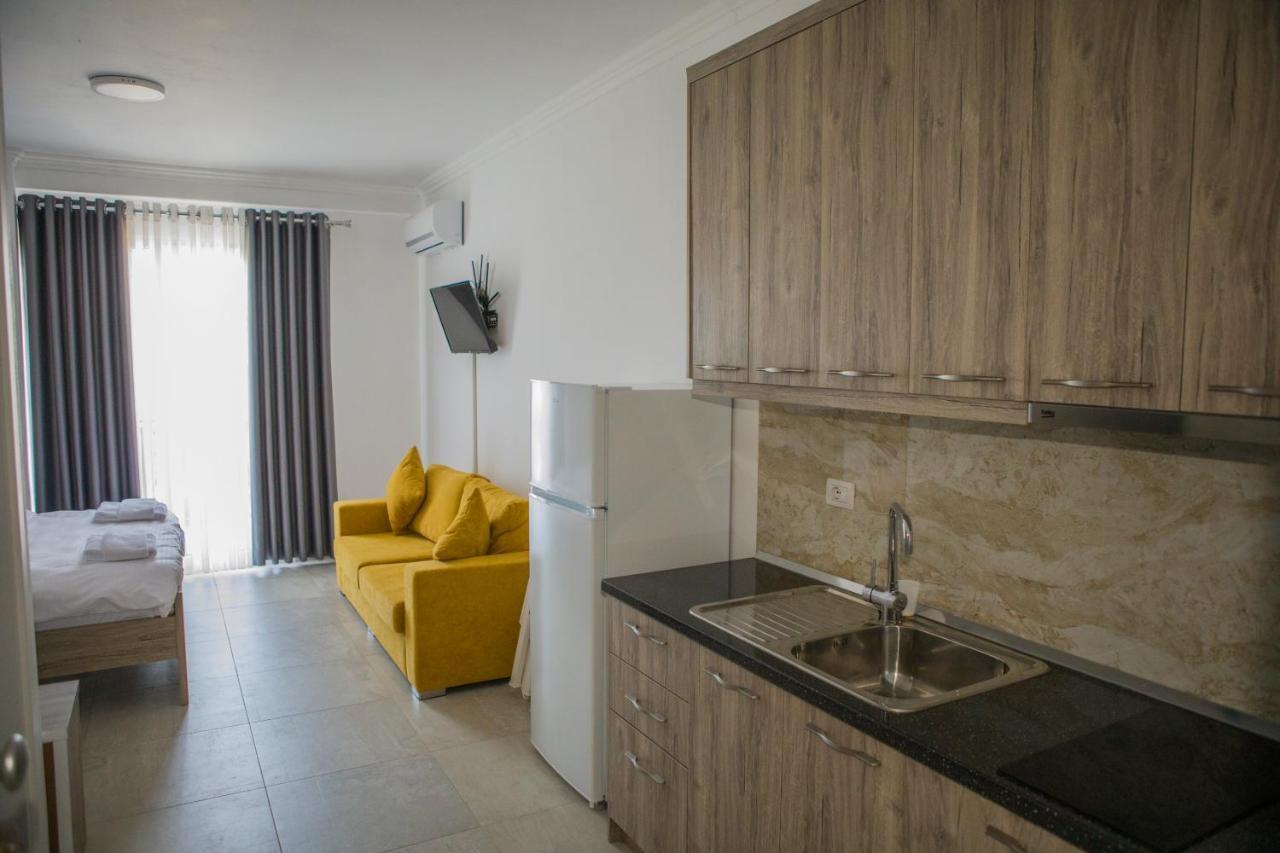 Soluna Apartments Shëngjin Buitenkant foto