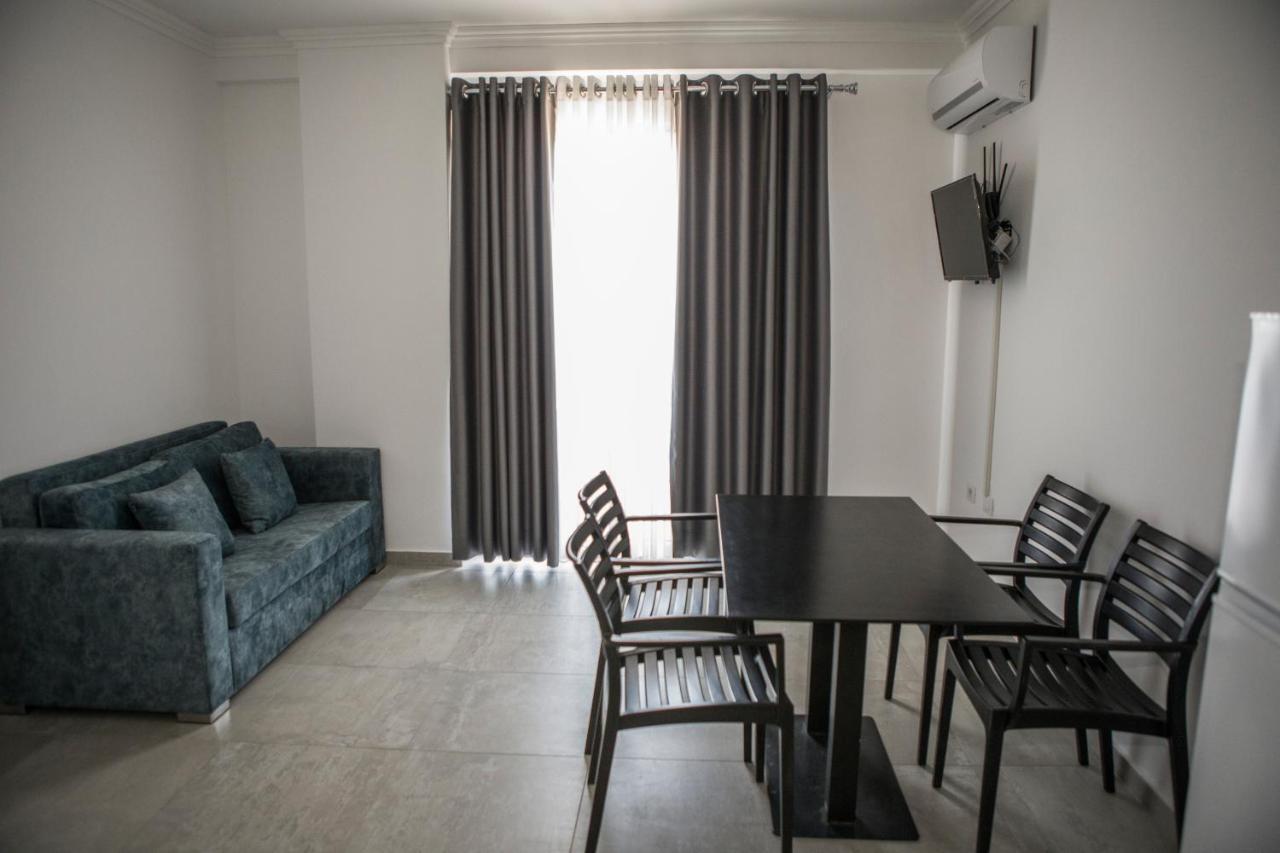 Soluna Apartments Shëngjin Buitenkant foto